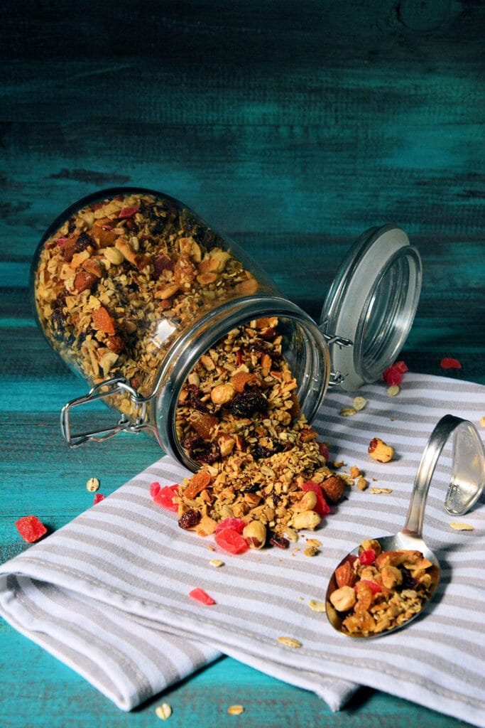 Crunchy granola with oats, nuts, and dried fruit